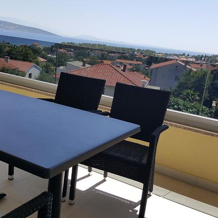 Apartmani Krajinovic Krk Town Exterior foto
